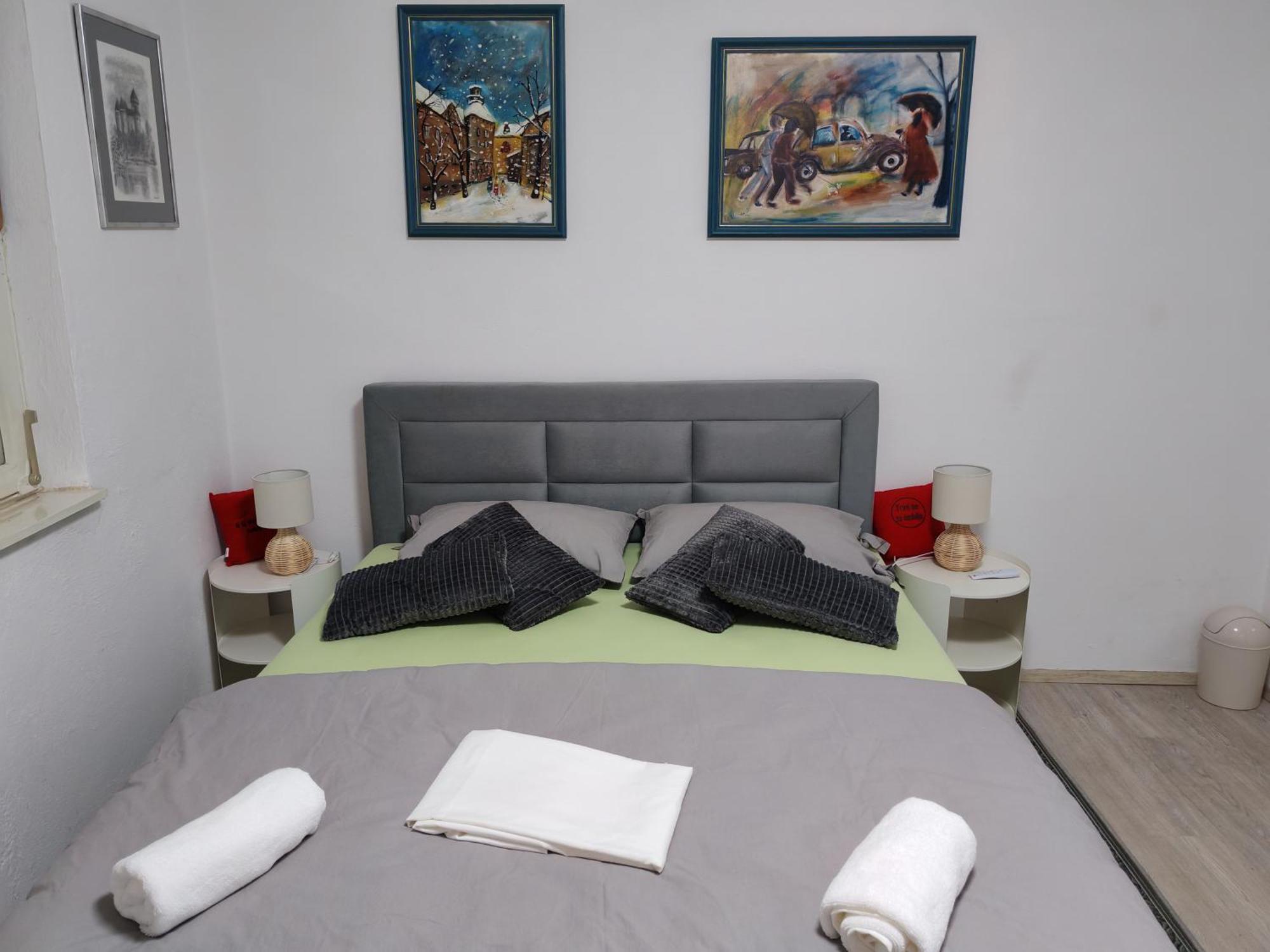 Apartman Ivana Karlovac Zewnętrze zdjęcie